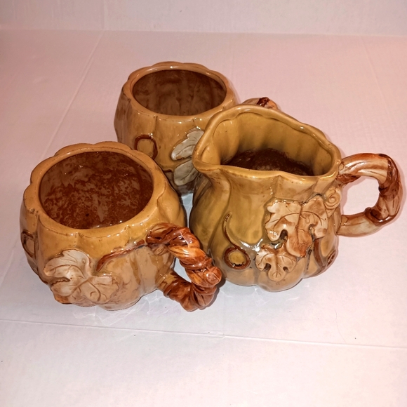 Harvest Festival Textured Leaf Vine  Design Ceramic 2 Mugs & Pitcher - Picture 1 of 15